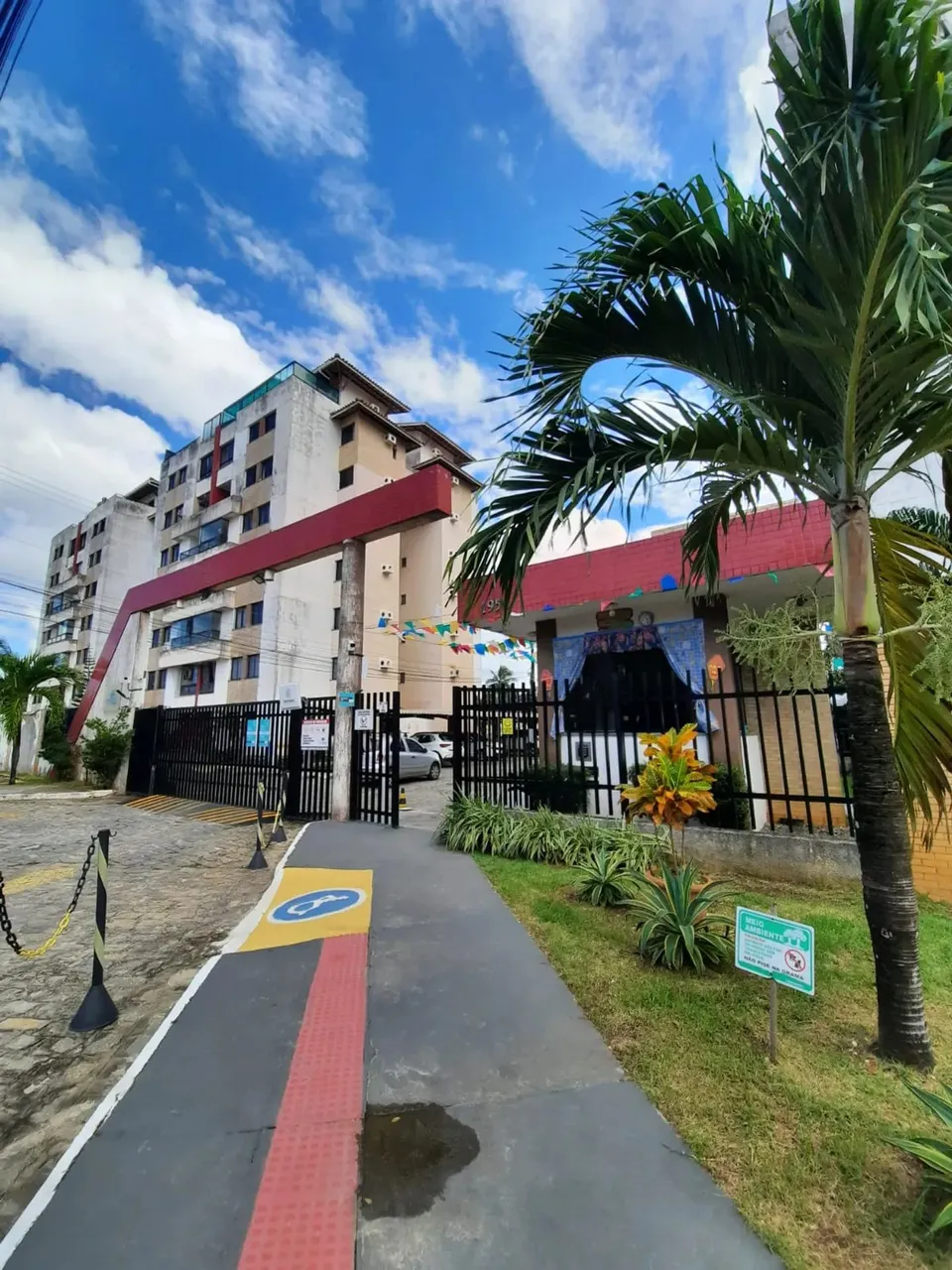 APARTAMENTO MOBILIADO COM DOIS QUARTOS PARA LOCAÇÃO, SITUADO NO COND. VISTA MARINA - BAIRR