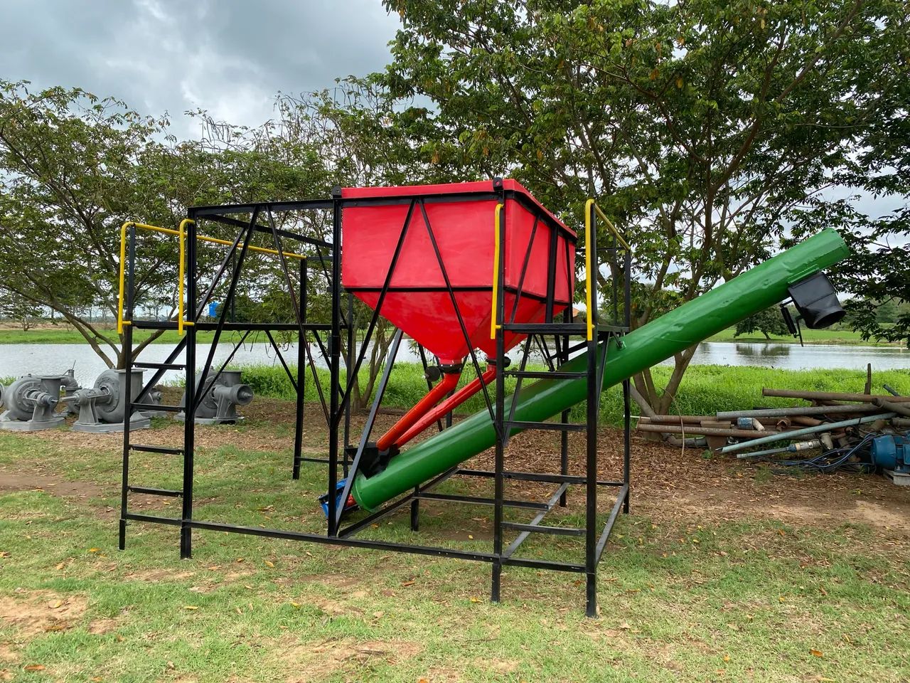 Misturador ração e adubo