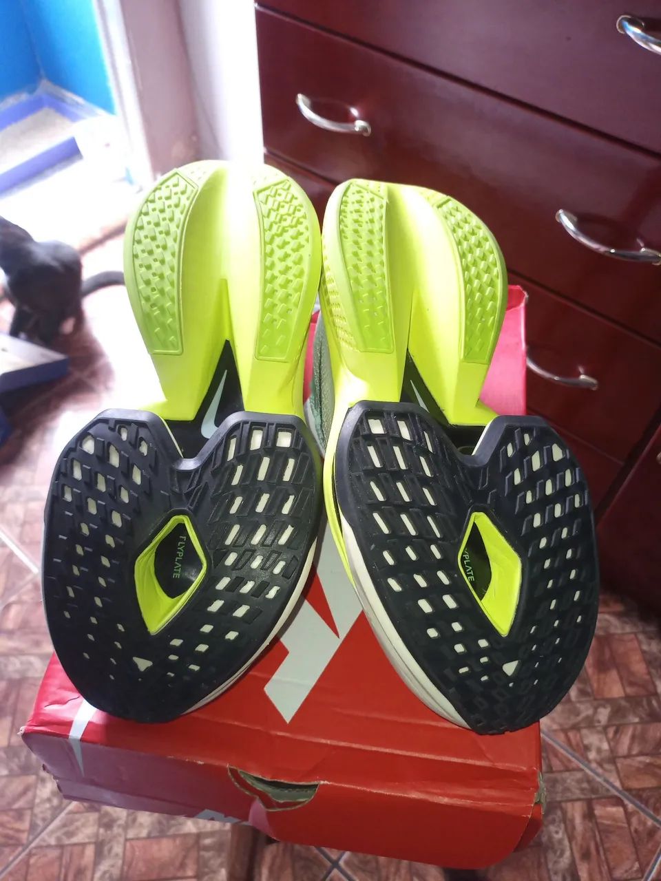 Nike ZoomX Vaporfly NEXT% 2 -- N 42 - Foto 5