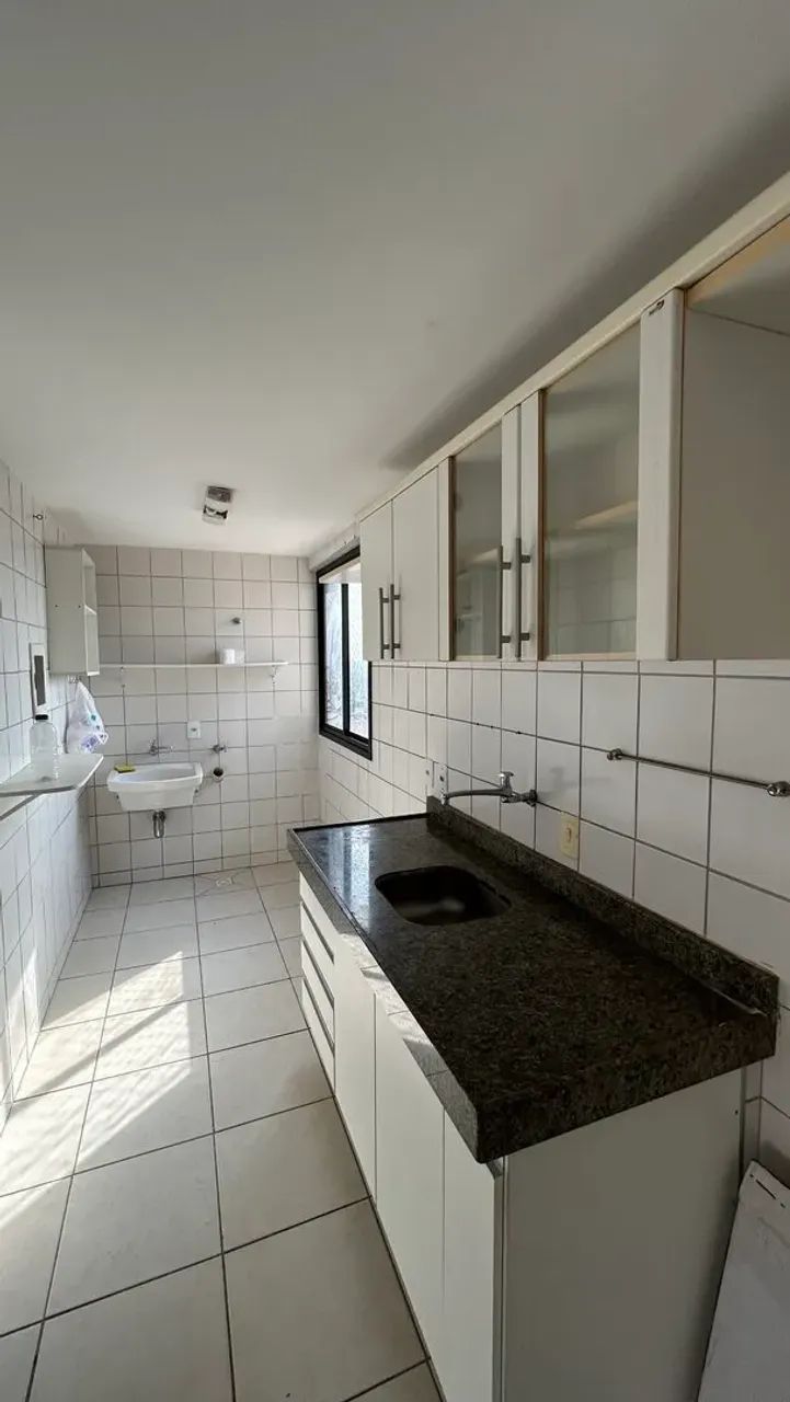 ALUGO APARTAMENTO NA PONTA DO FAROL COM 2 QUARTOS SENDO UMA SUÍTE - Foto 6