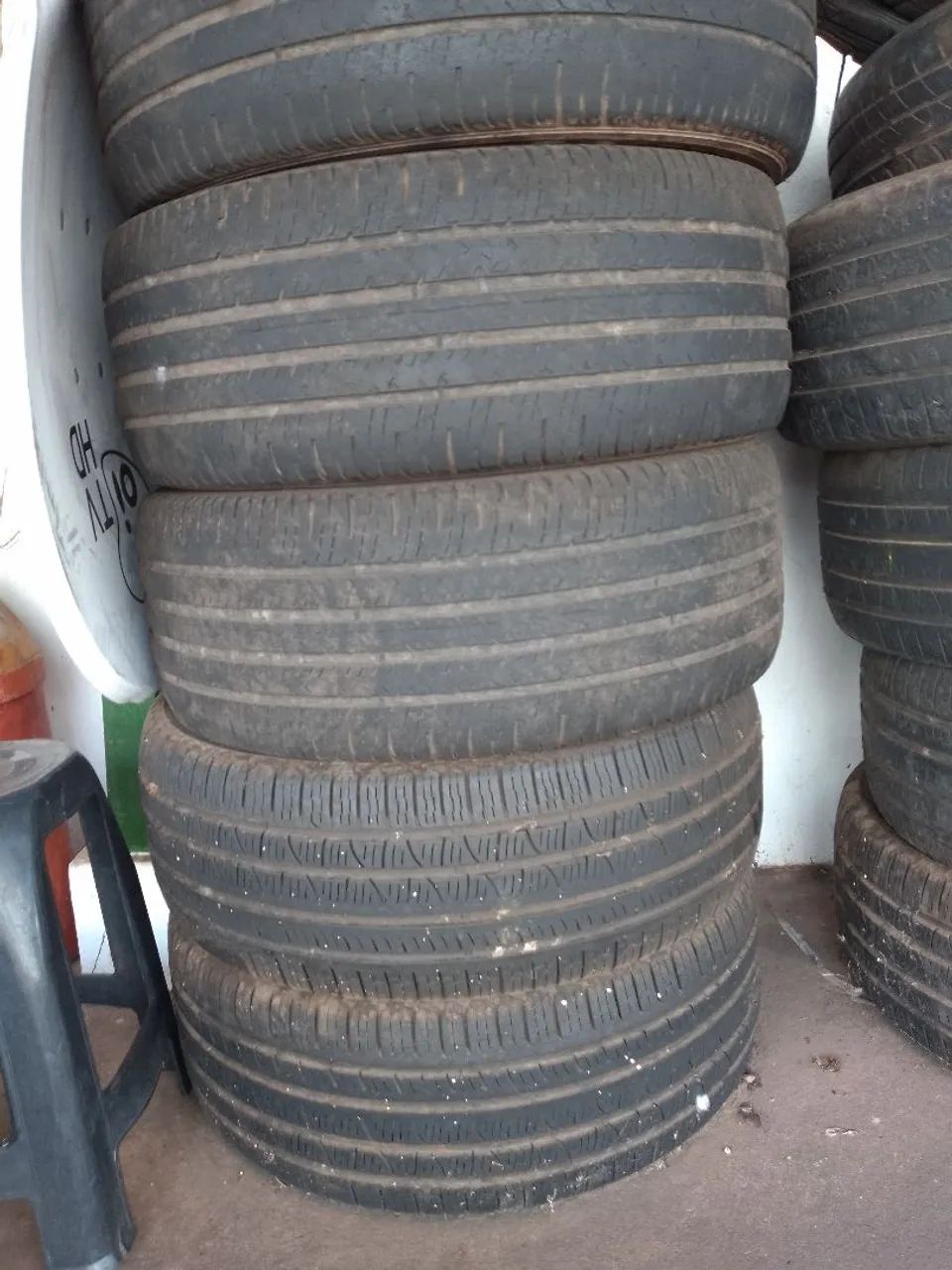 Pneu 195/75R15 - Foto 3
