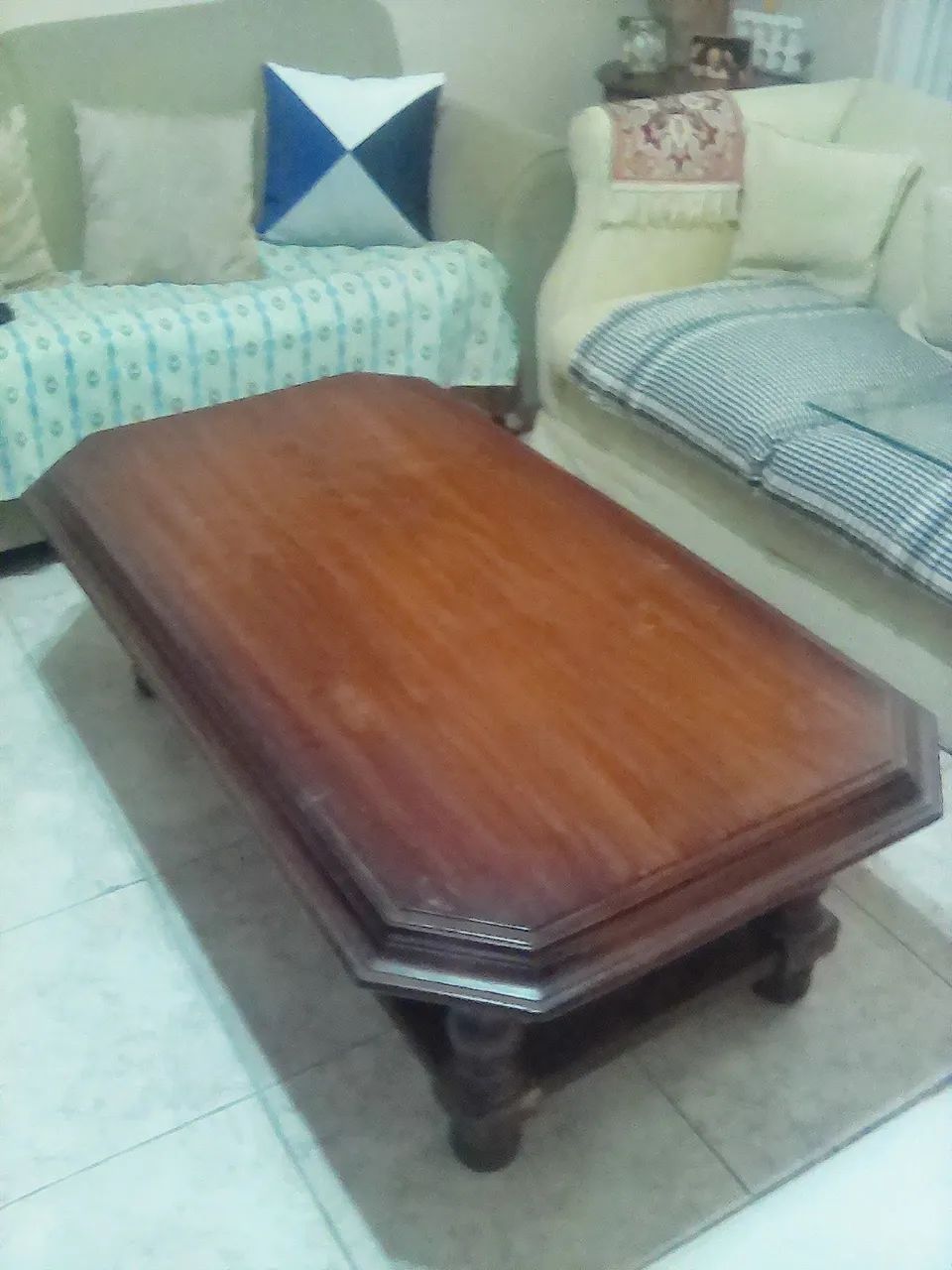 Linda mesa de madeira maciça antiga - Foto 2