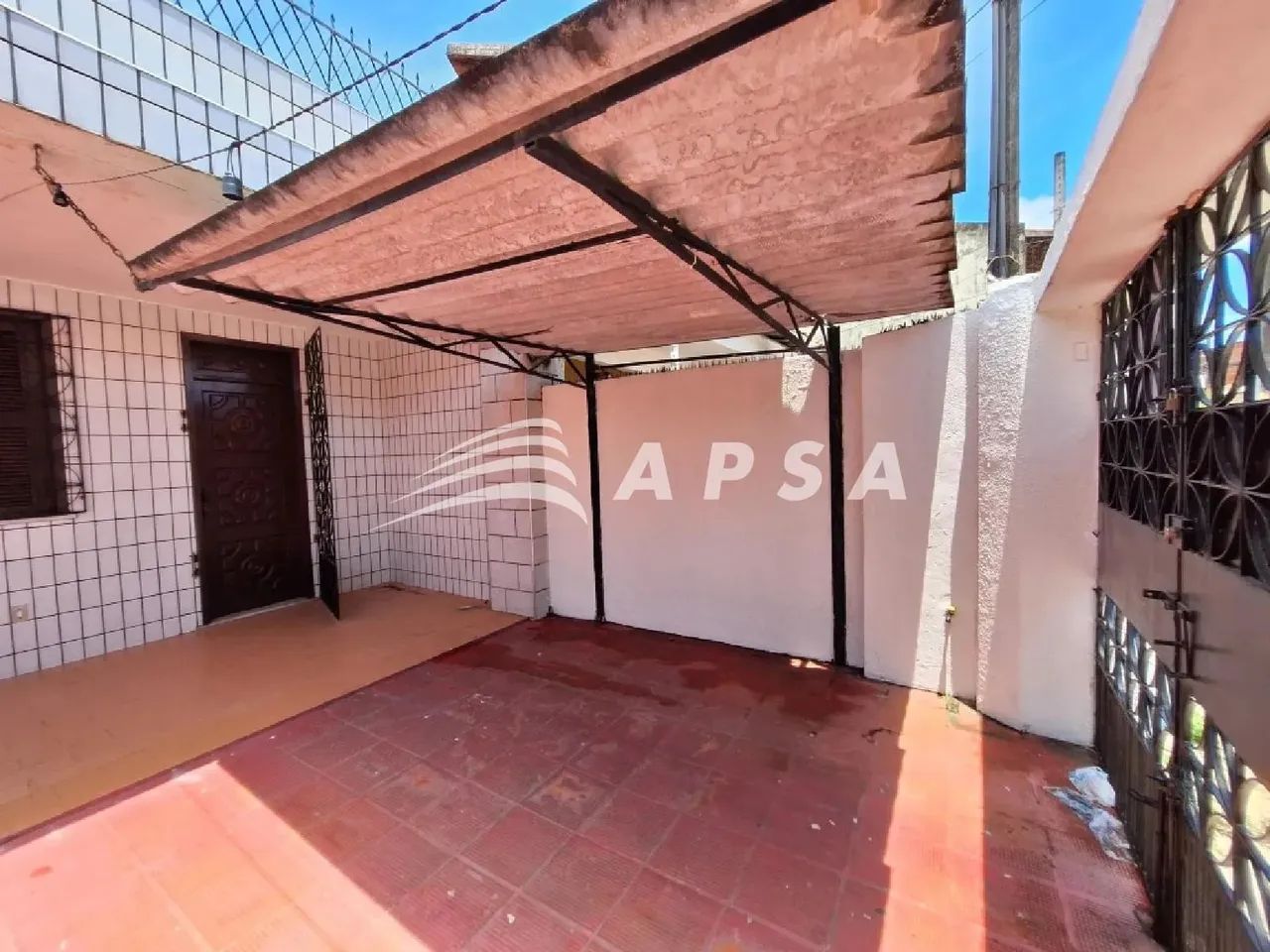 CASA TERREO COM 02 QUARTOS SENDO SUITES, GARAGEM, QUINTAL . - Foto 3