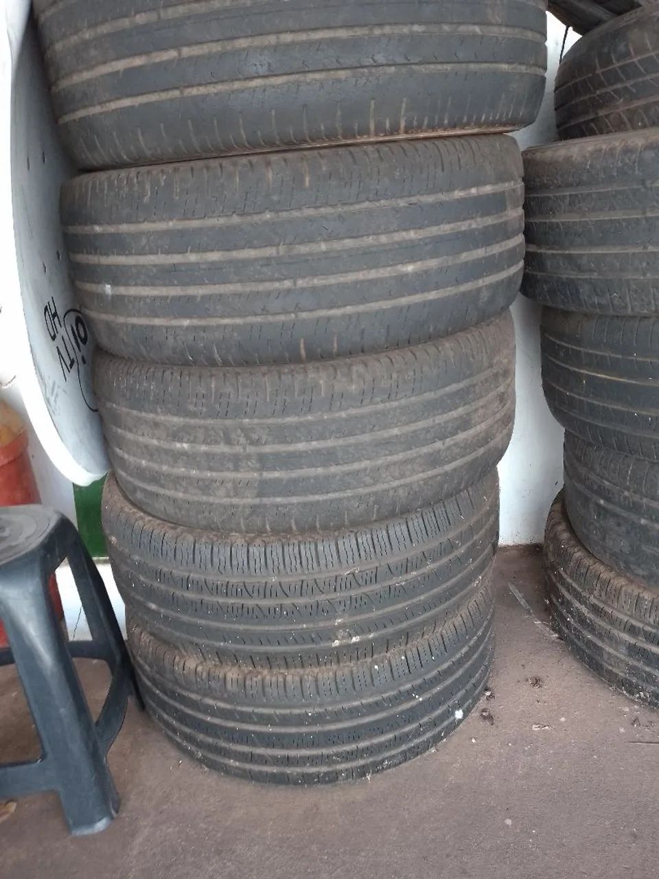 Pneu 195/75R15 - Foto 4