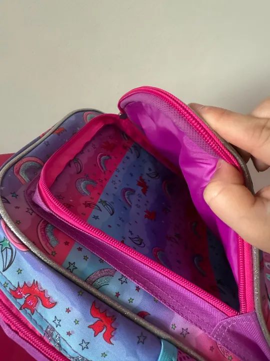 Mochila escolar Vampirina da Disney  - Foto 3