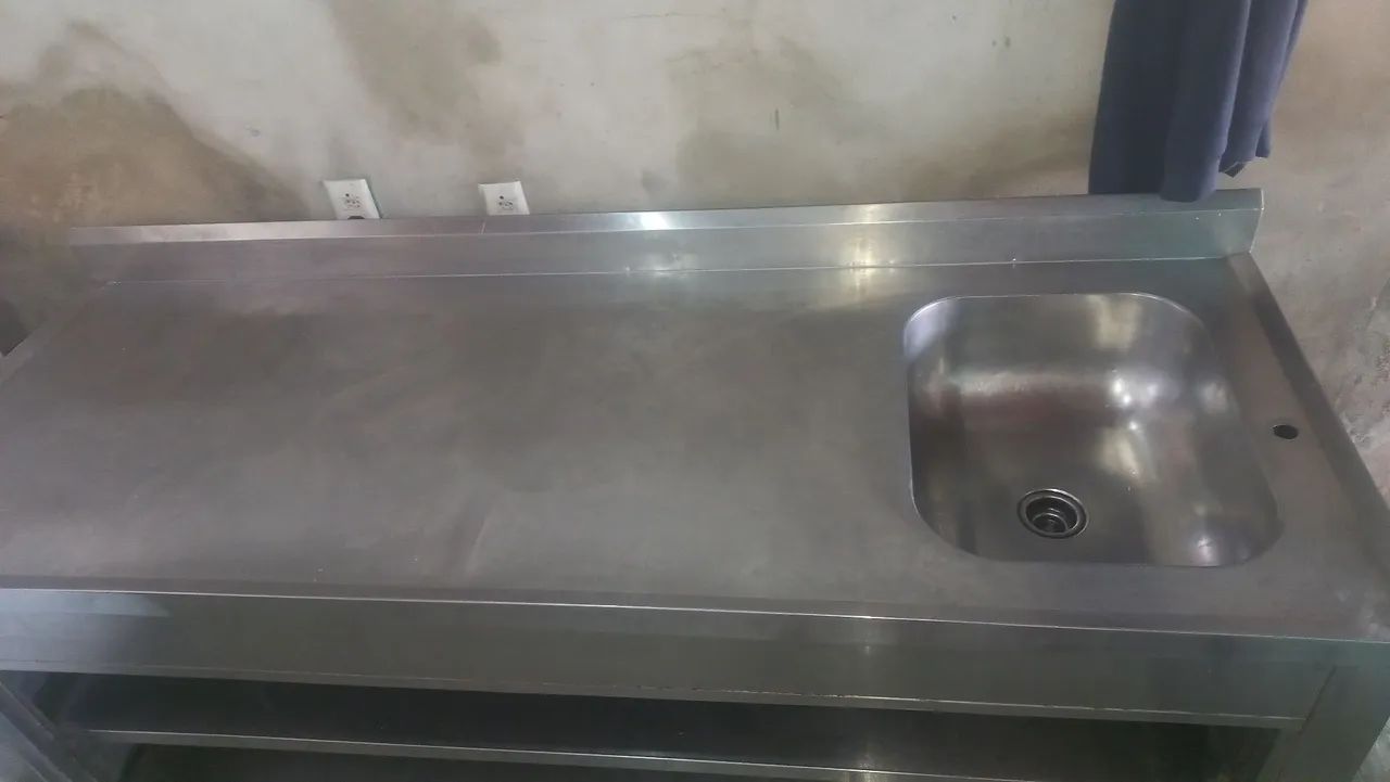 Bancada Pia de Inox para Cozinha