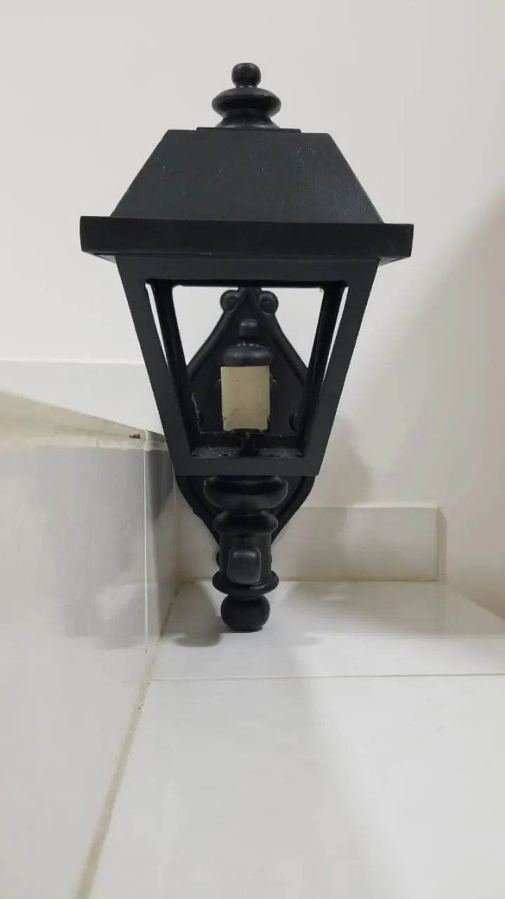 Luminária de Parede para Ambiente Externo "Ler a Descrição" - Foto 2