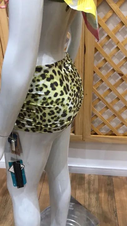 Saia Mini Curta Estampada Animal Print Cia Marítima - Foto 2