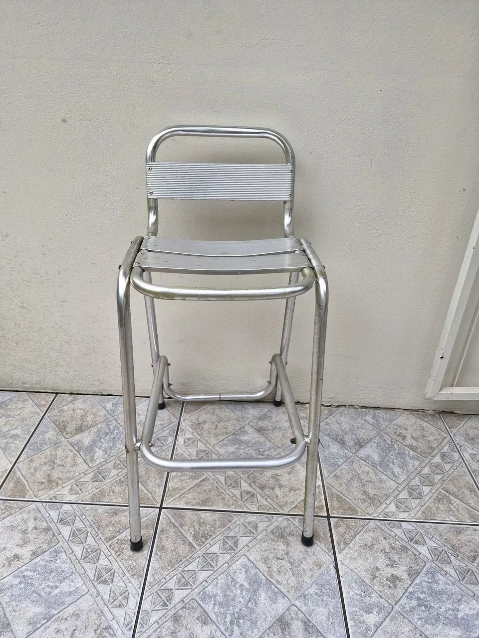Vendo  banquetas de alumínio  - Foto 2