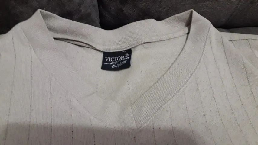 Bonita camiseta em viscose da Victor?s  verde claro tamanho M bem conservada - Foto 2