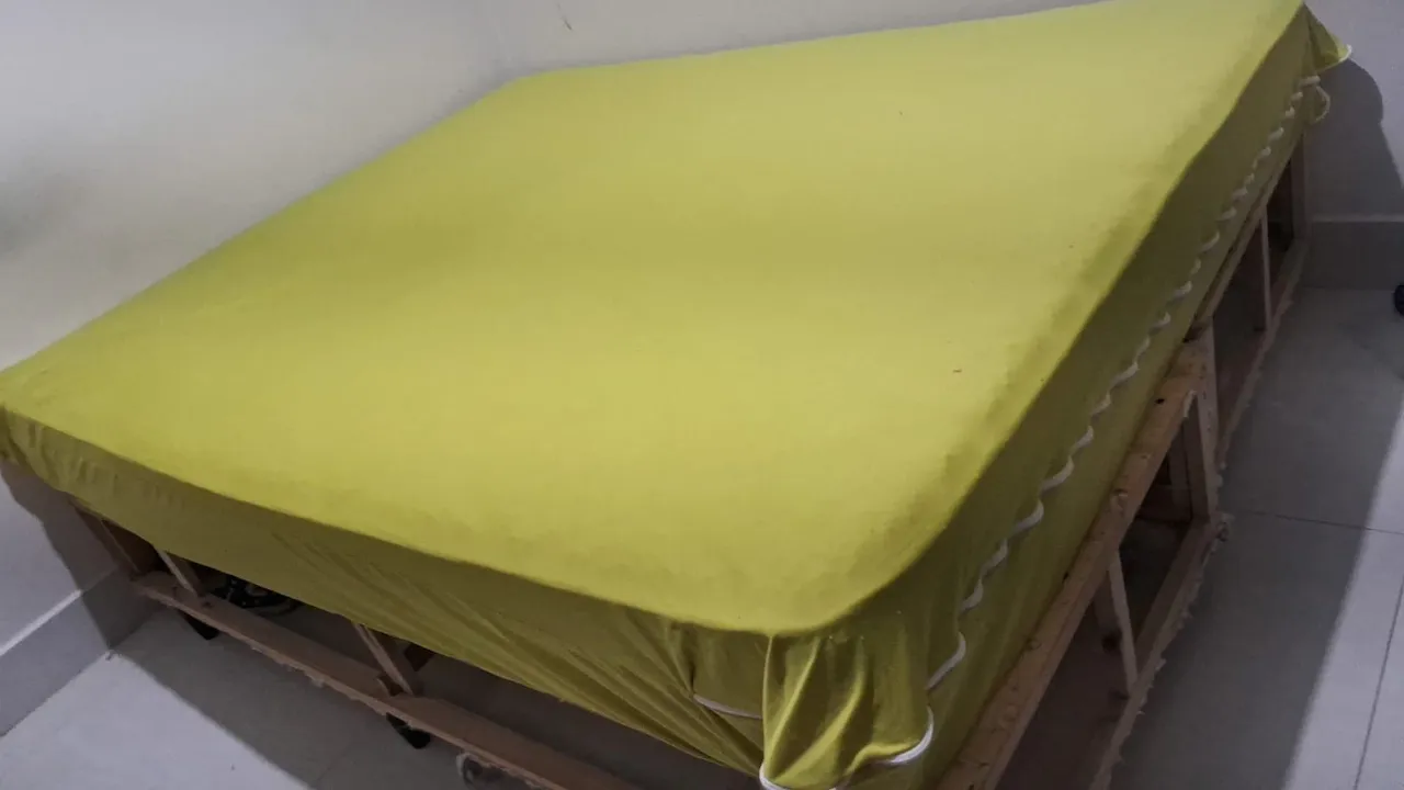 Cama Box Artesanal com Colchão