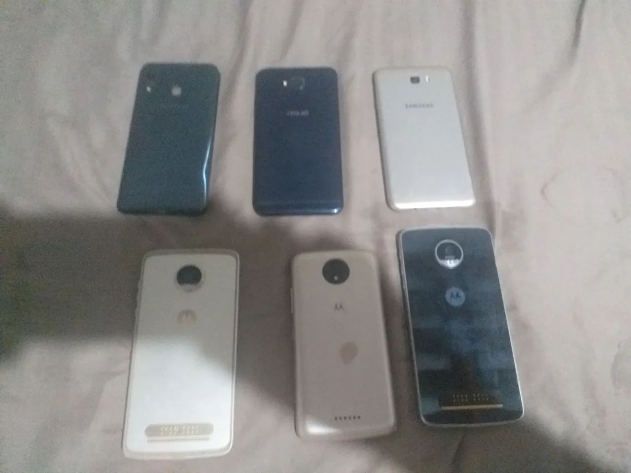 6 Celulares para retirada  Peças