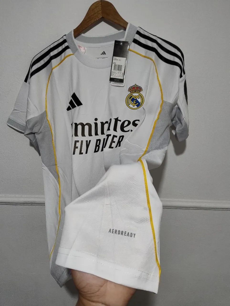 Camisa Real Madrid Adidas 25/26 - Foto 5