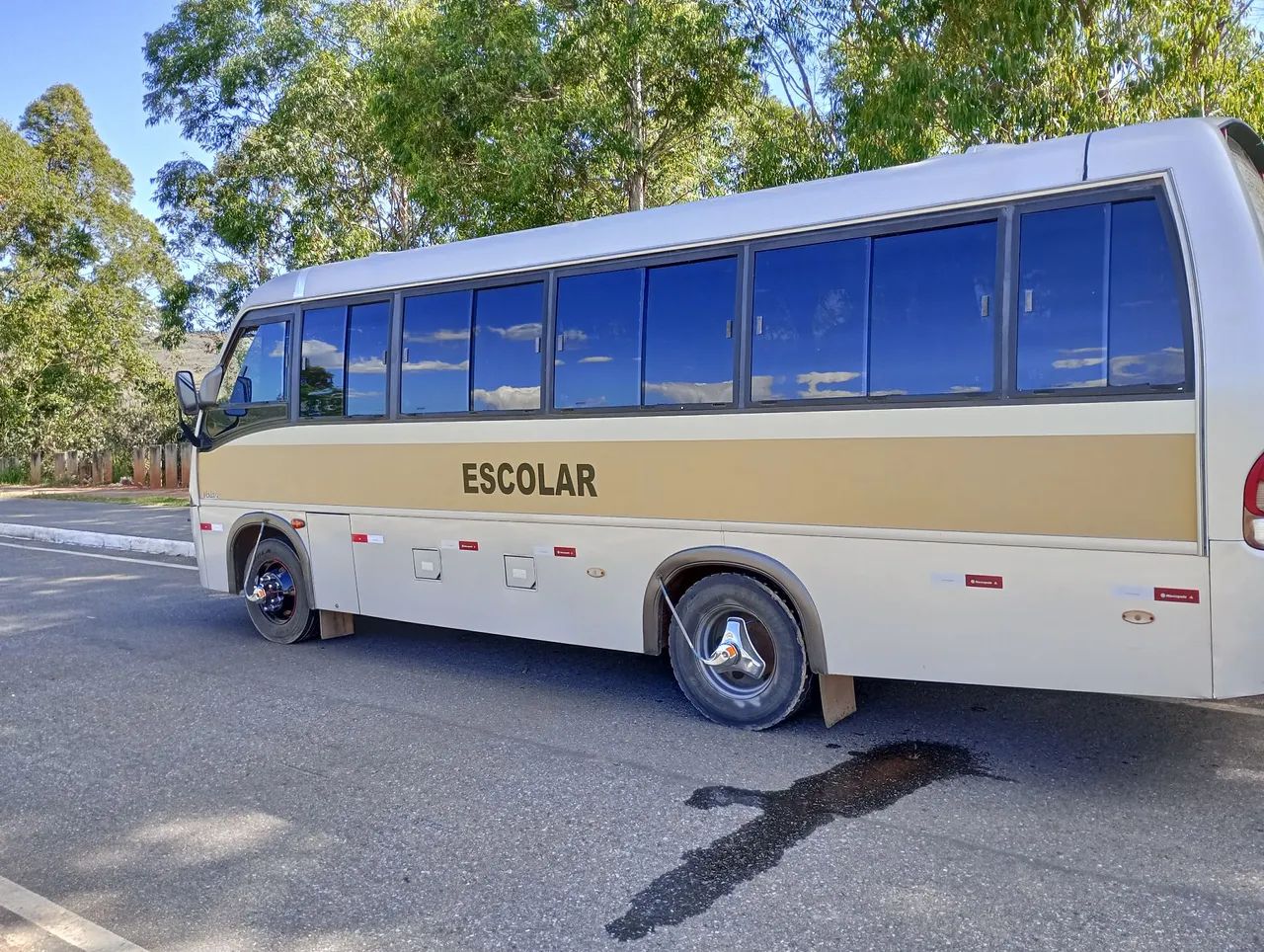 Micro ônibus Volare  Vendo ou troco por Sprinter 516 ou 416 ano 2020 em diante - Foto 2