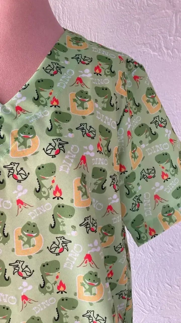 Pijama Cirúrgico Scrub Estampado Unissex Dinossauro "P"