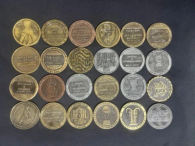 Coleção medalhas clubes  - Foto 2