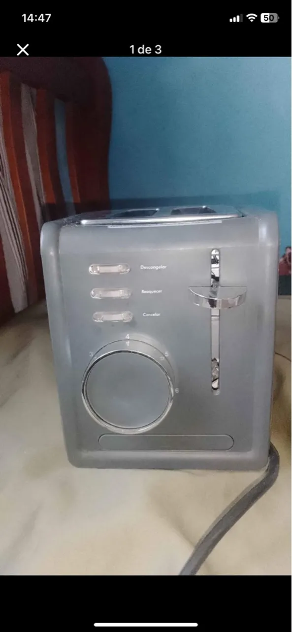 Torradeira Elétrica Cinza - Praticidade na sua cozinha!