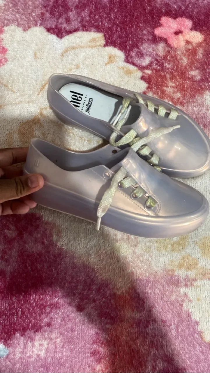 Melissa Mel + J.Maskrey - Transparente com glitter