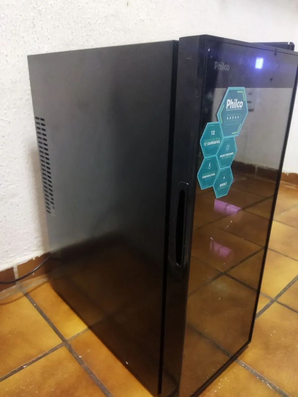 Adega Climatizada Philco 12 Garrafas - Foto 2