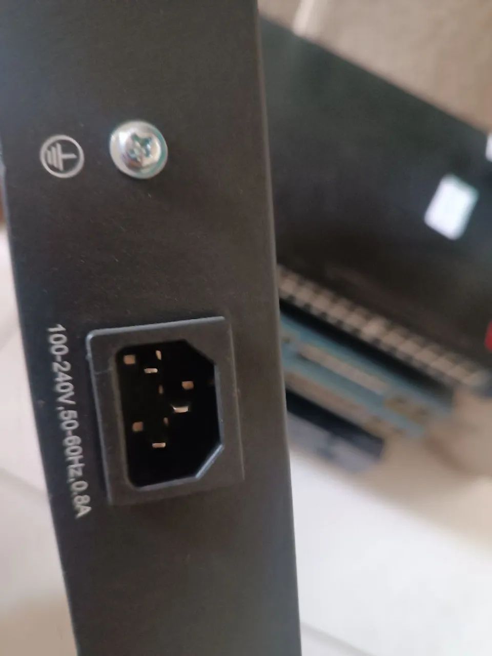 Switch GERENCIÁVEL 24 portas - Intelbras SG 2404 MR L2+ - Foto 4
