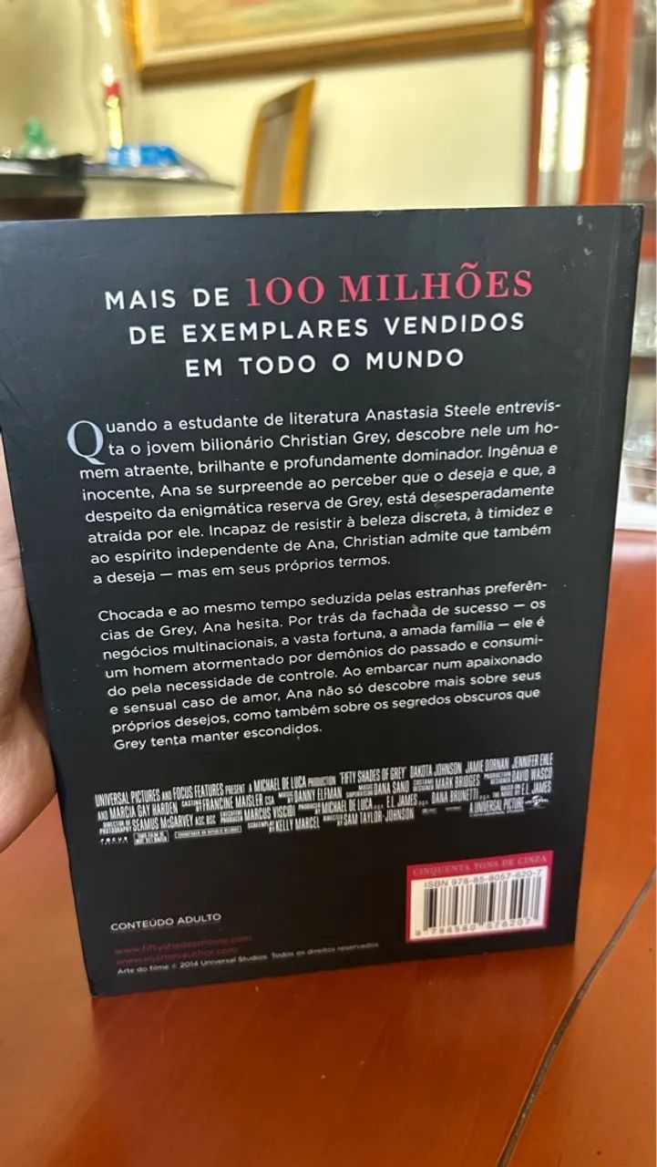 Livro Cinquenta Tons de Cinza - Foto 2