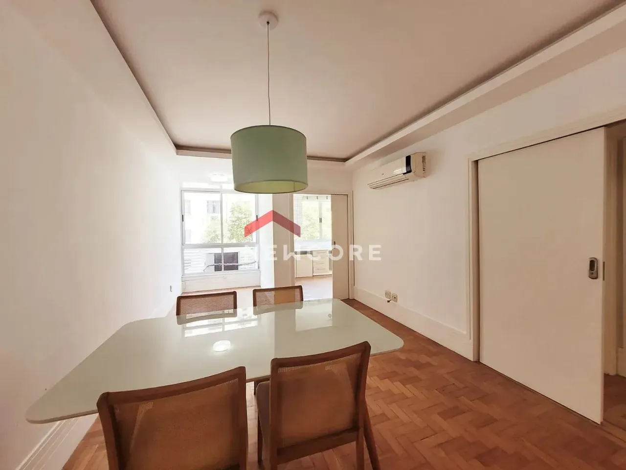 Apartamento em Rua Constante Ramos - Copacabana - Rio de Janeiro/RJ