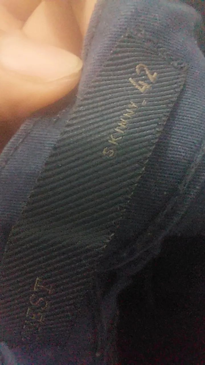 Calça Sarja modelo skinny 42  - Foto 5