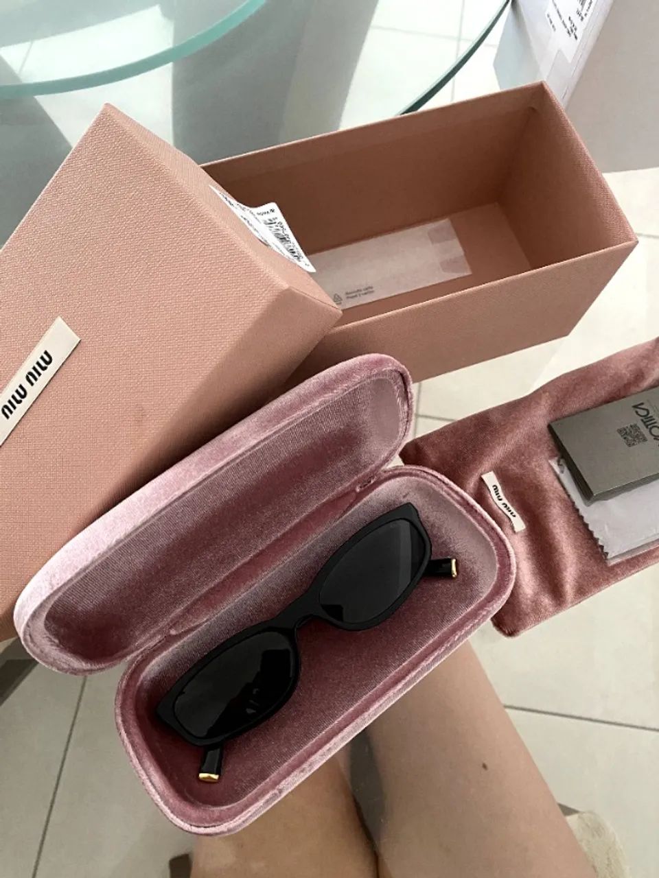 miu miu SMU A06  - Foto 3