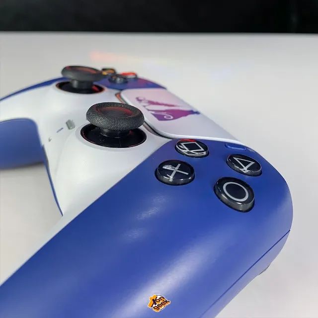 Controle Dualsense God of War Ragnarok (Seminovo) | A Pronta Entrega! - Edição ESPECIAL - Foto 4