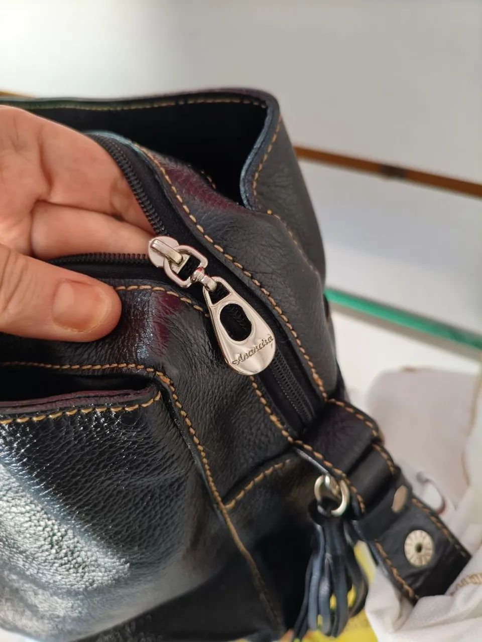 BOLSA CLARINHA ANANDRA SEMI-NOVA - Foto 5