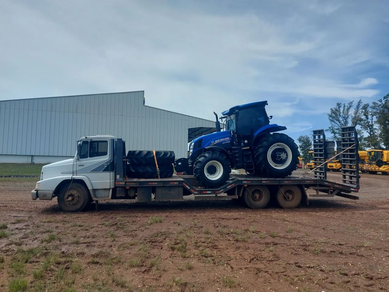 Caminhão Mercedes-Benz 1618 Plataforma - Foto 12