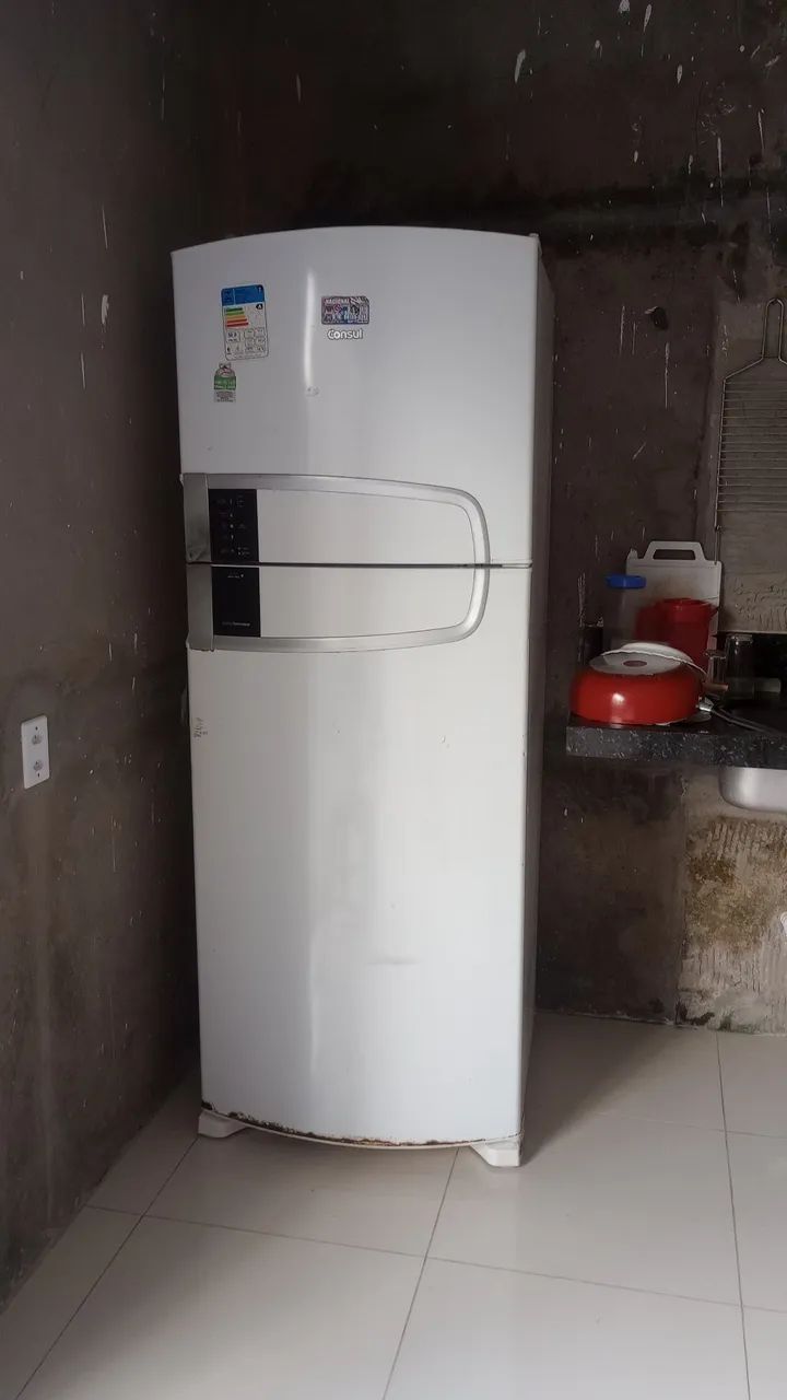 Geladeira semi nova  - Foto 2