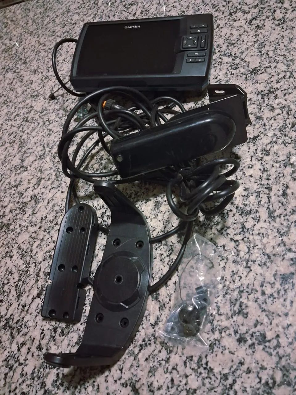  Vendo Gps Sonda Garmin Striker Vivid 7sv + Transducer Gt52hw-tm - Foto 2