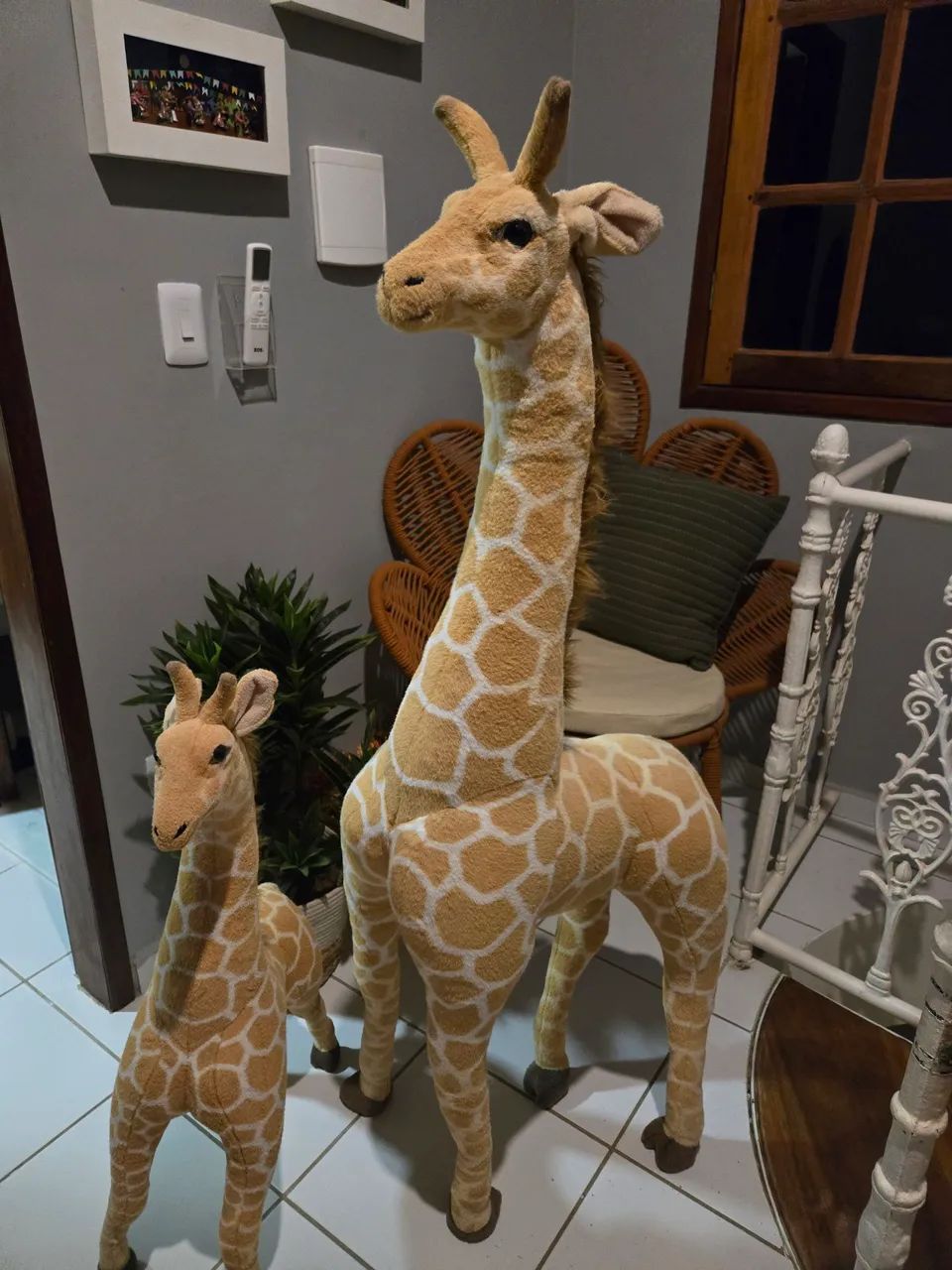 Para de girafas grande decoração  - Foto 5