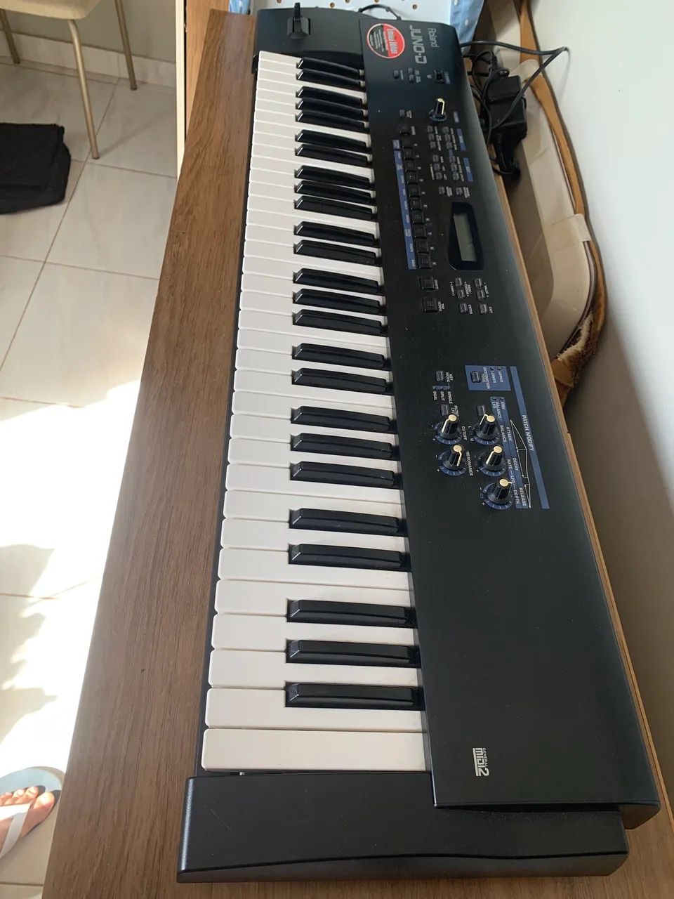 roland juno d