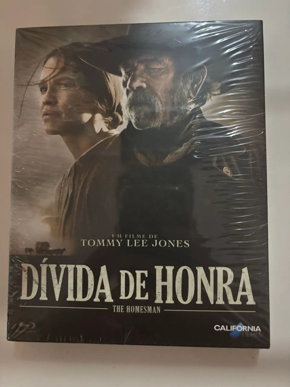 Blu ray divida de honra ( versão da versátil com luva) lacrado