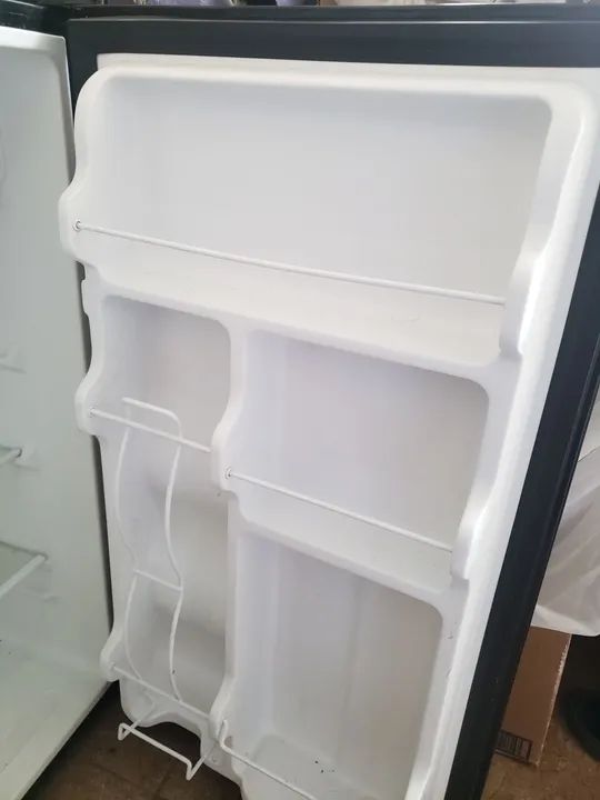 Frigobar Midea 93L  - Foto 4