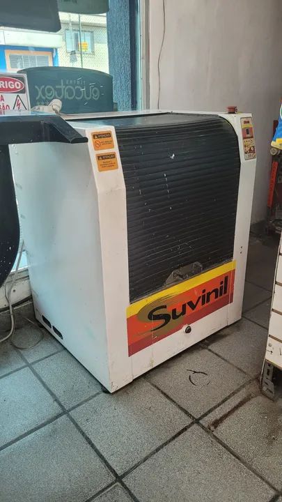 Maquinas para sistema tintométrico Corob First1