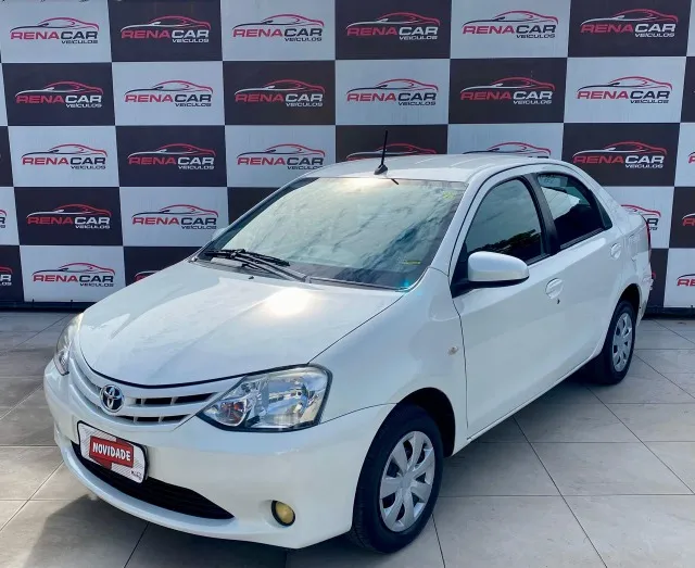 Toyota Etios XS 2017 1.5 Automático