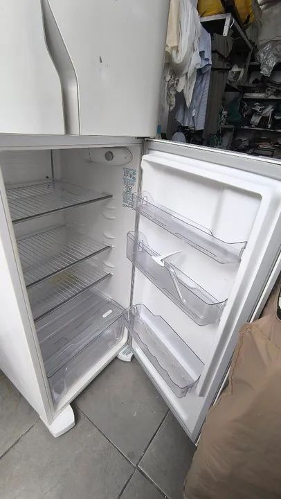 Geladeira Electrolux DC44.   326L - Foto 2