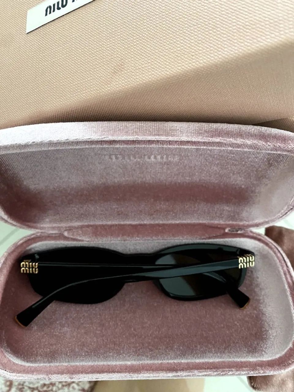 miu miu SMU A06  - Foto 2