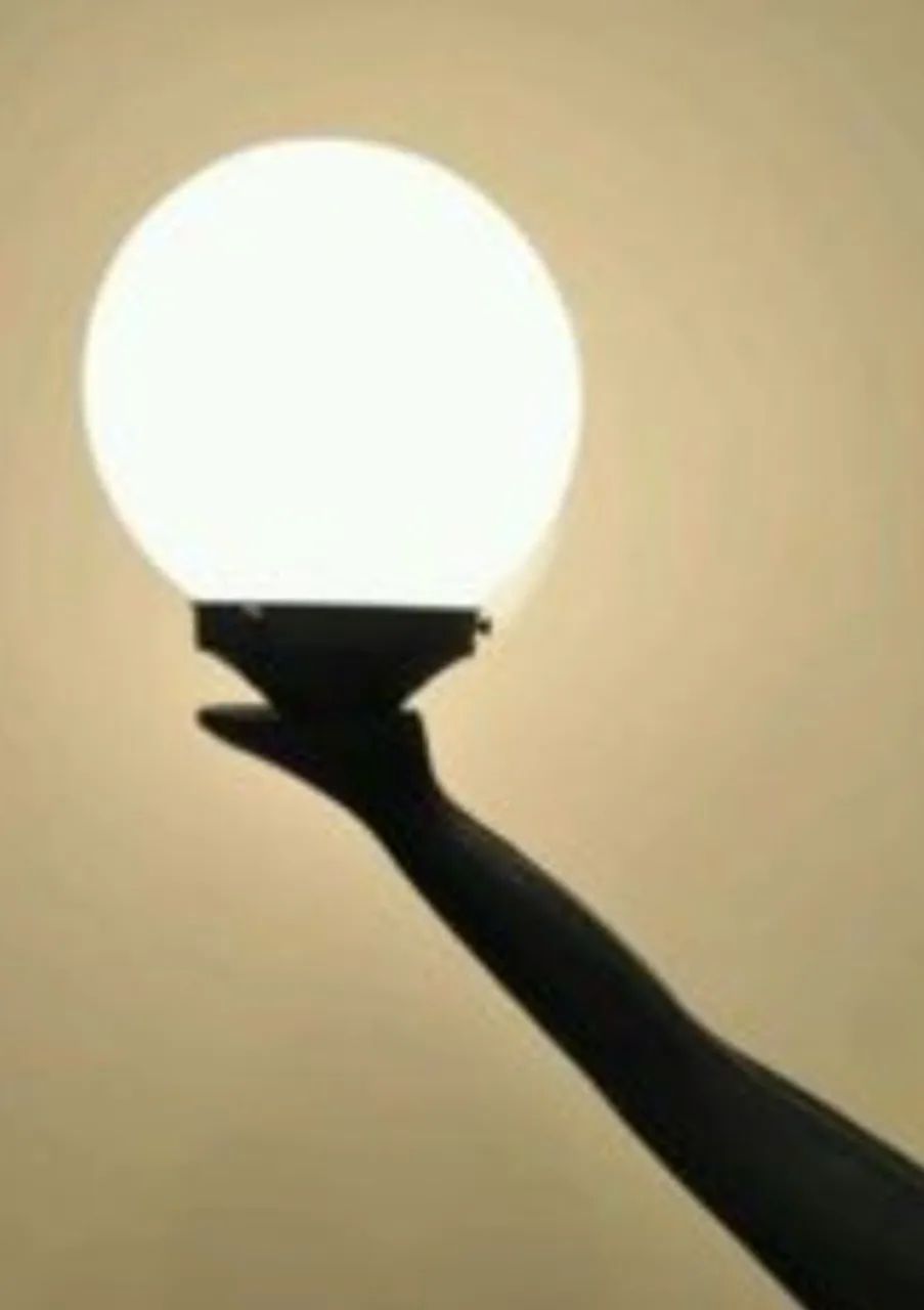 C.O.M.P.R.O. Esses Abajures retrô antigo - Foto 4