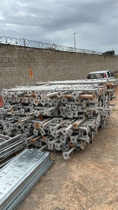 Escoras de 1,60 a 2,90 Usadas e revisadas  - Foto 3