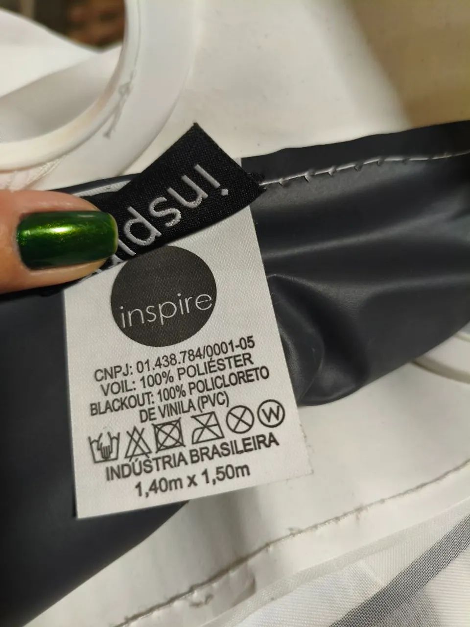 Cortina Blackout Branca com Ilhós - Elegância e Privacidade! - Foto 4