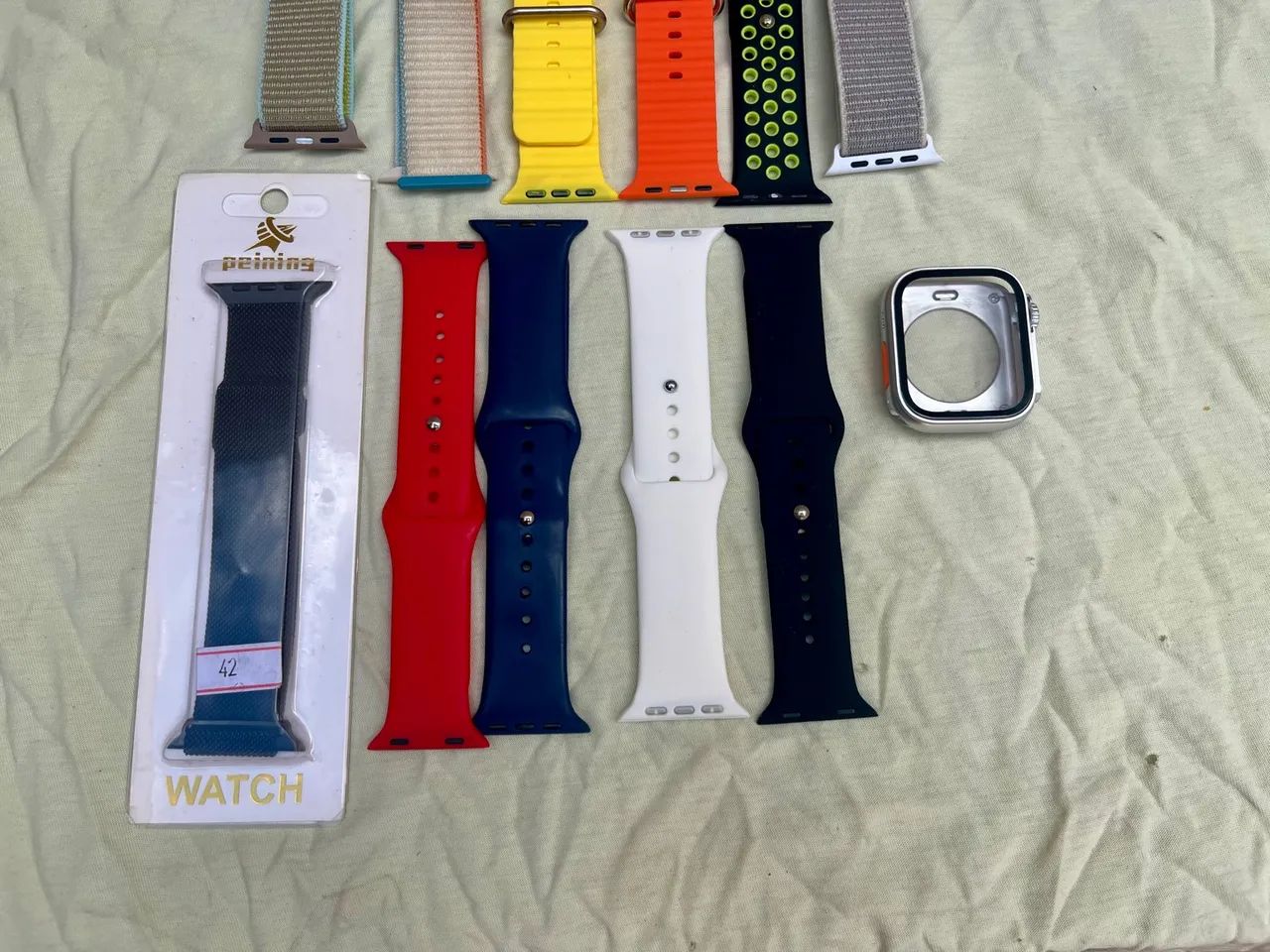 Lote com 11 Pulseiras e capa para Apple Watch 45m - Foto 2