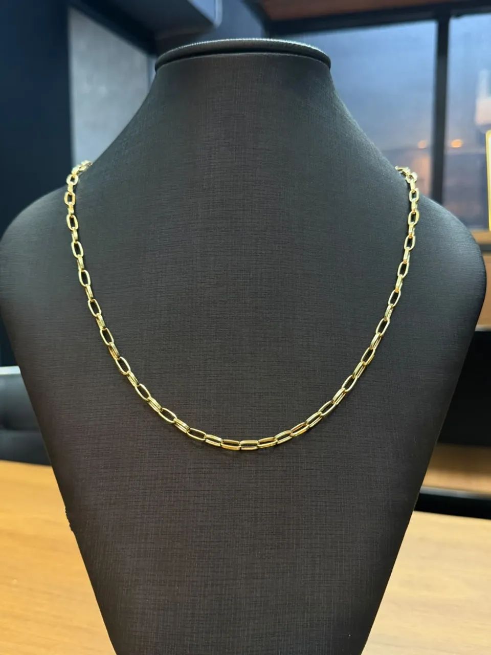 Vendo corrente de ouro 18k nova ?