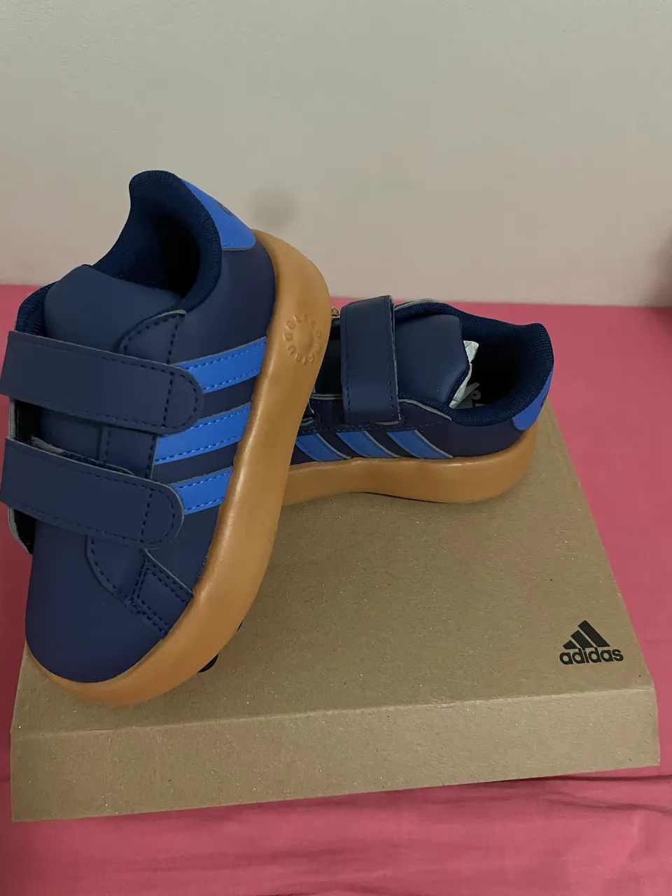 Tênis adidas cloadform n 23