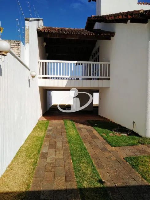 Aluguel Casa FUNDINHO
