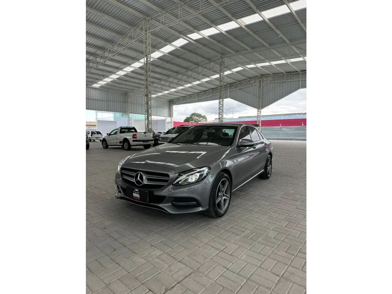Mercedes-Benz C-180 2015