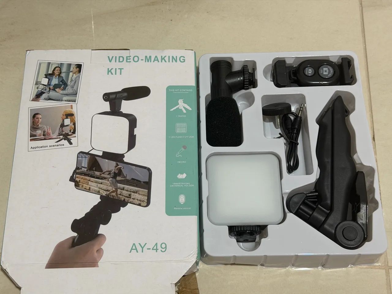Kit Video Making Tripé Celular + Microfone + Led + Controle  - Foto 2